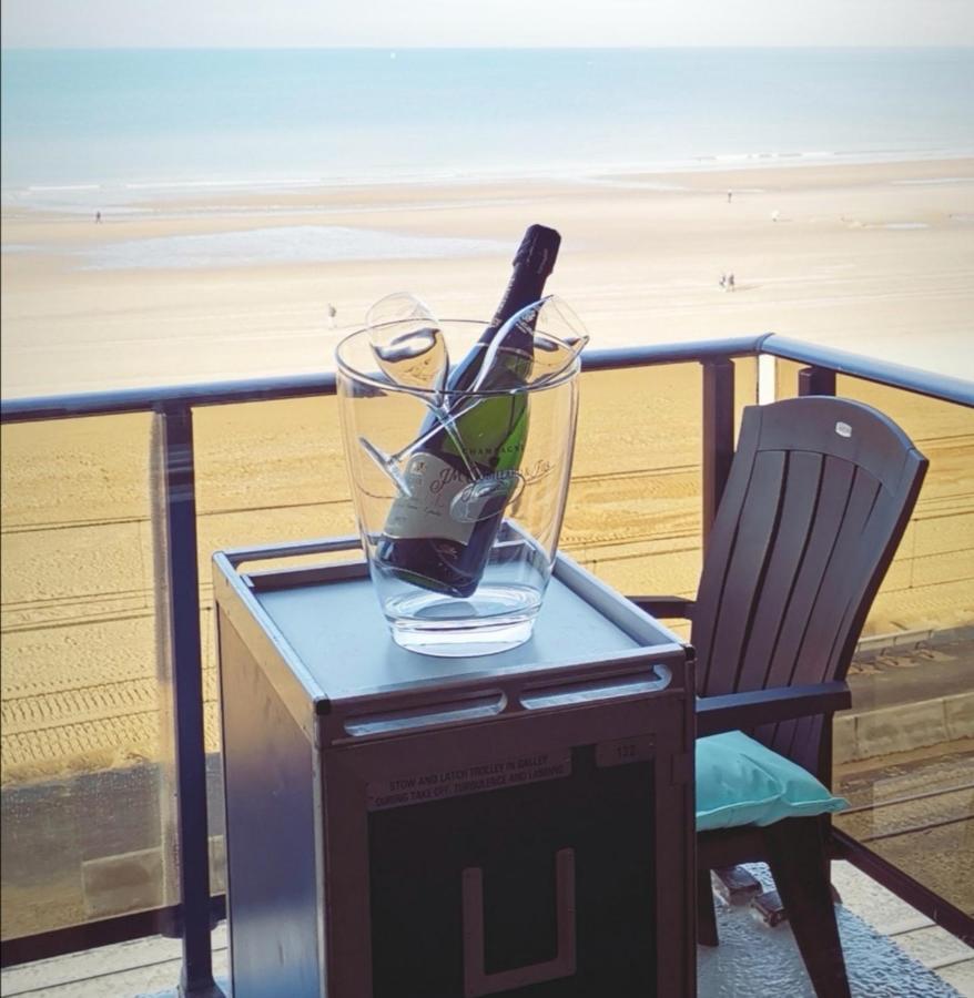 Modern Studio Direct Seaview & Free Parking Остенде Экстерьер фото